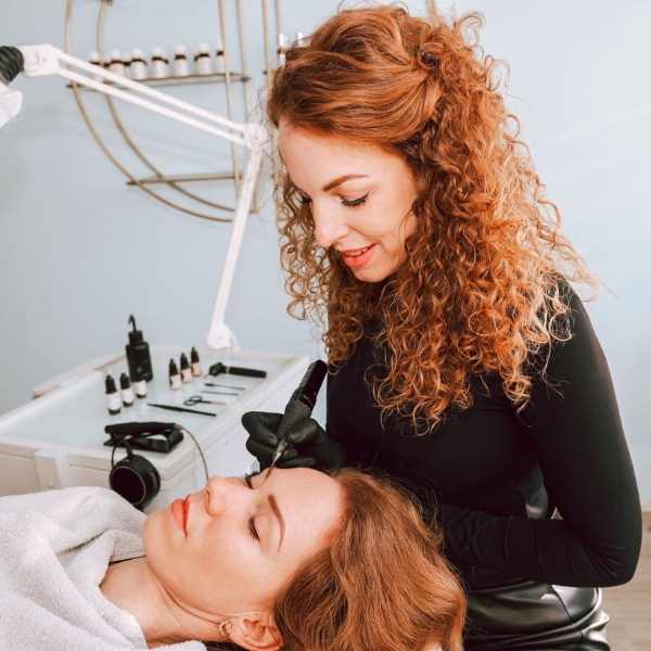 Behandeling Combi Brows door Charity